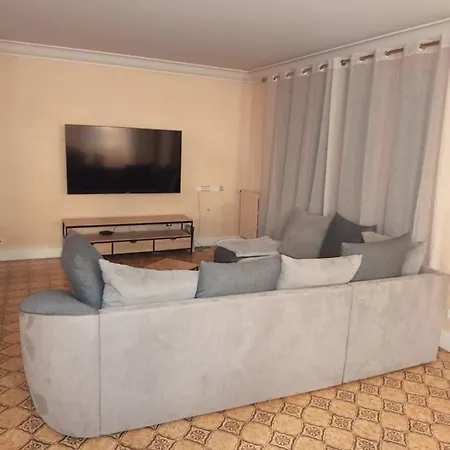 Casa de Férias Maison Proche Circuit 24h